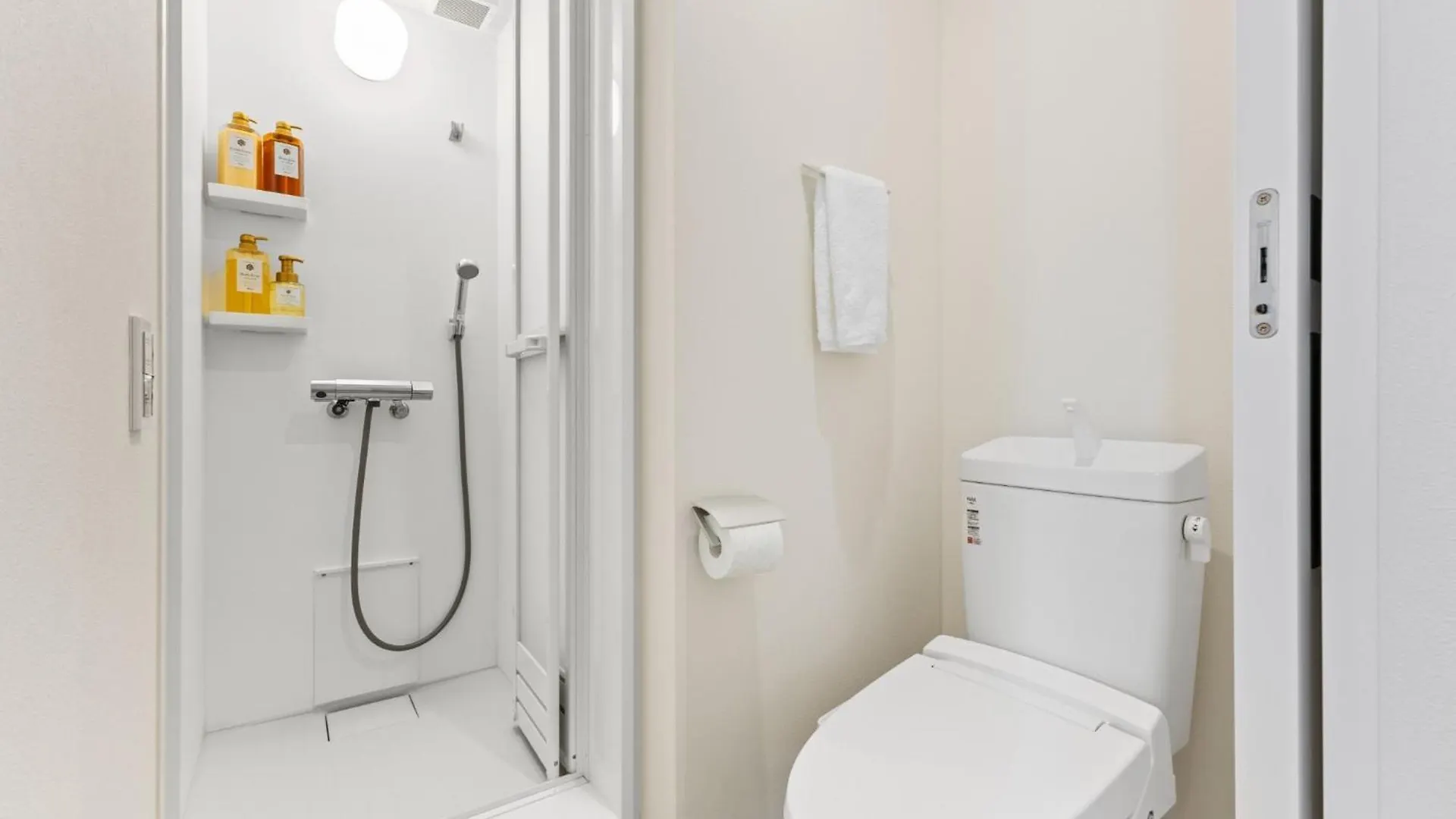 Apartment Zushikaigan Terrace 3Rd Floor - Vacation Stay 61056V