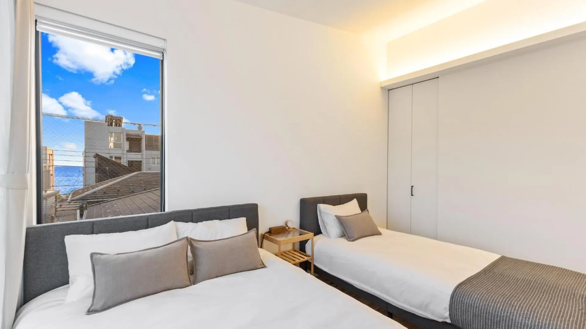 Apartment Zushikaigan Terrace 3Rd Floor - Vacation Stay 61056V Japan