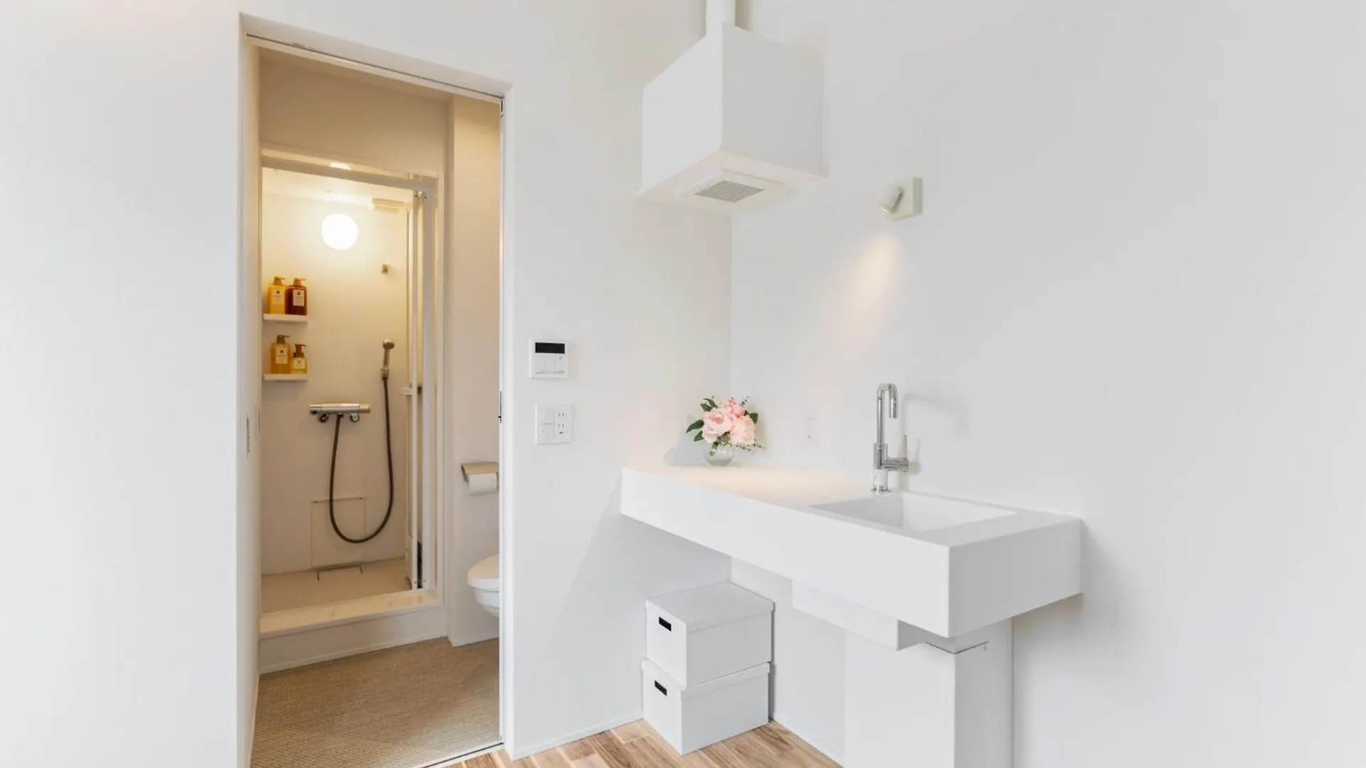 Apartment Zushikaigan Terrace 3Rd Floor - Vacation Stay 61056V